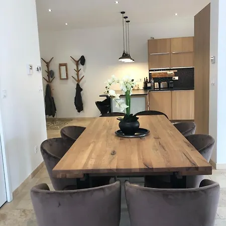 Loft Christina Moderne Et Confortable, Vue Lac, Climatisation, Parking *